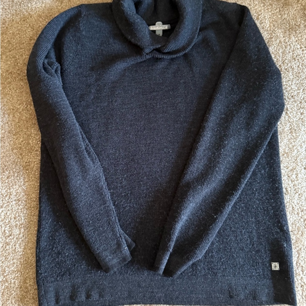 Smartwool Men's Dark Gray cowl neck merino wool Sweater